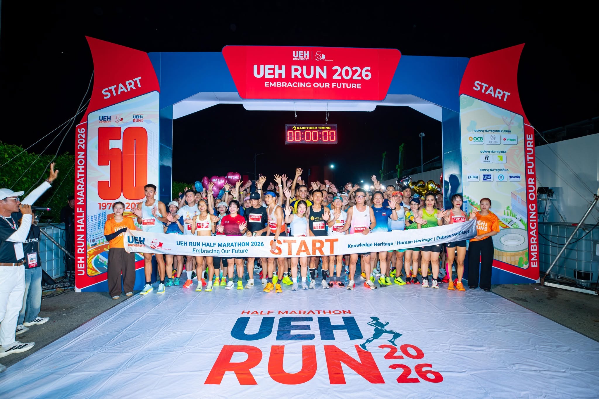[UEH 50] Hơn 4000 Runners cùng viết nên đường chạy “Tri thức - Con người - Tương lai” tại UEH Run Half Marathon 2026